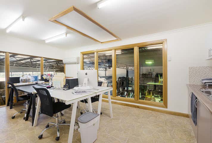 60 Medcalf Street Warners Bay NSW 2282 - Image 4