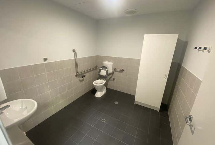 1/4 Glory Road Gnangara WA 6077 - Image 9