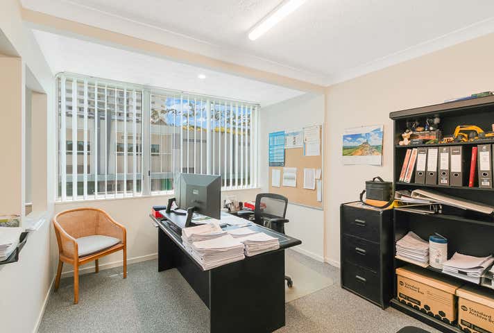 34-38 Griffith Street Coolangatta QLD 4225 - Image 15