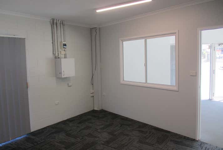 Shop 4 & 5, 165-175 English Street Manunda QLD 4870 - Image 7