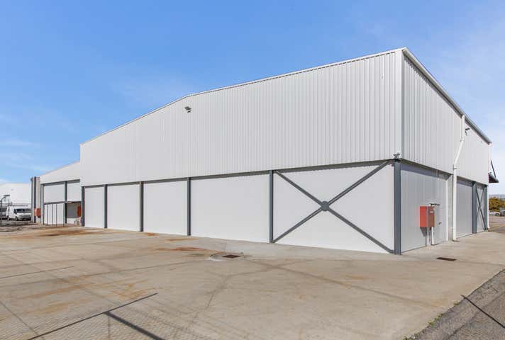 12 Hanwell Way Bassendean WA 6054 - Image 12