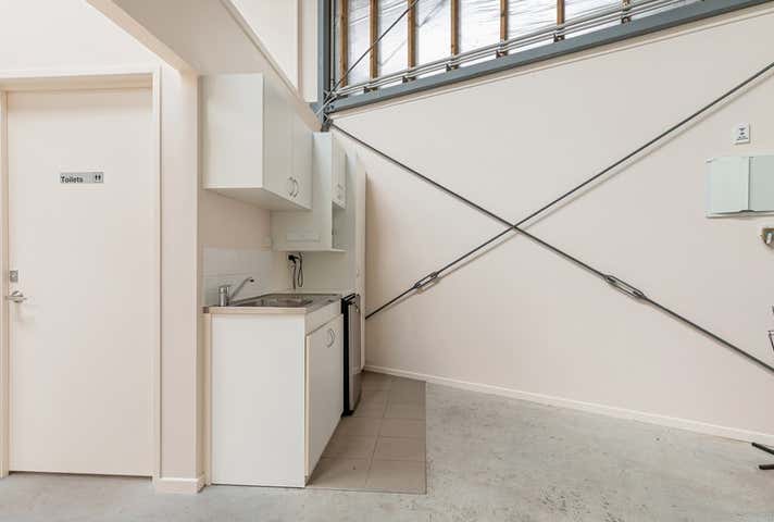 1/24 Southern Cross Circuit Urangan QLD 4655 - Image 7