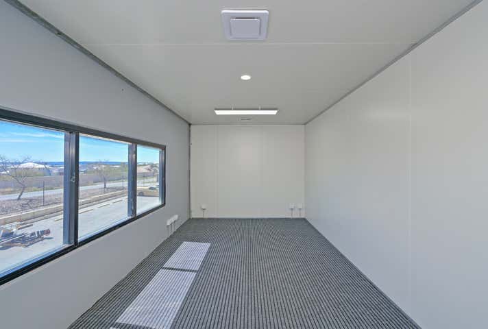 10/30 Dollier Street Jandakot WA 6164 - Image 4