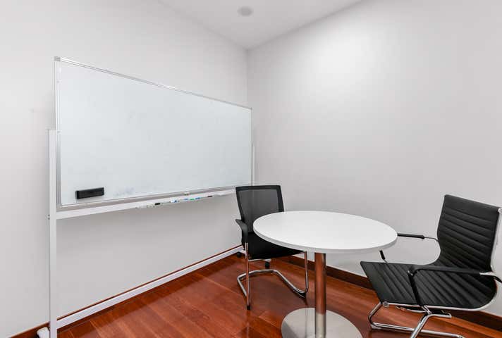 402/39 Kingsway Glen Waverley VIC 3150 - Image 11