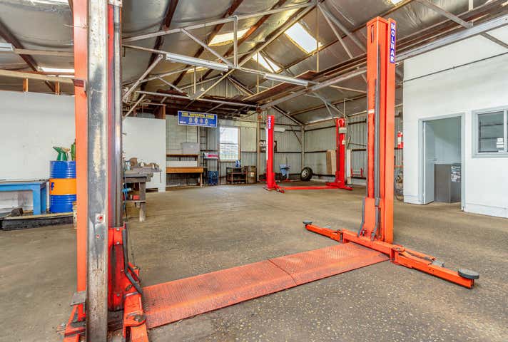 33 Moate Street Georgetown NSW 2298 - Image 2