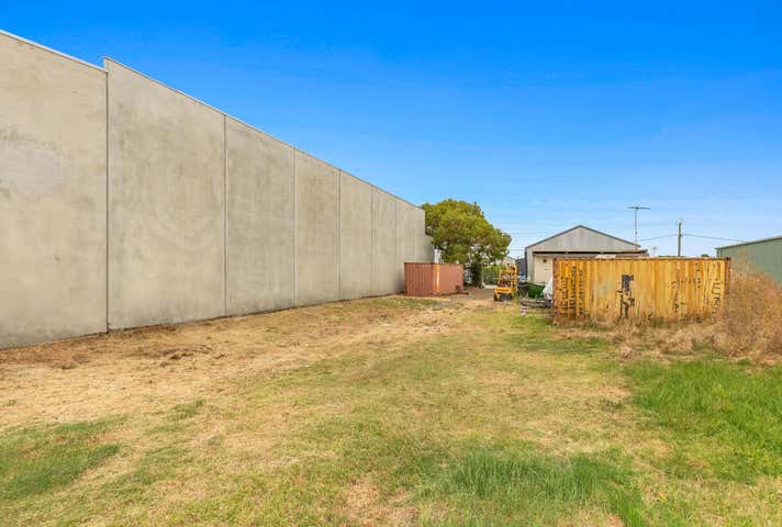 34 Marine Parade Ocean Grove VIC 3226 - Image 2