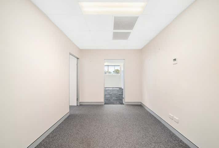 Suite 1 137 Sutton Street Redcliffe QLD 4020 - Image 3