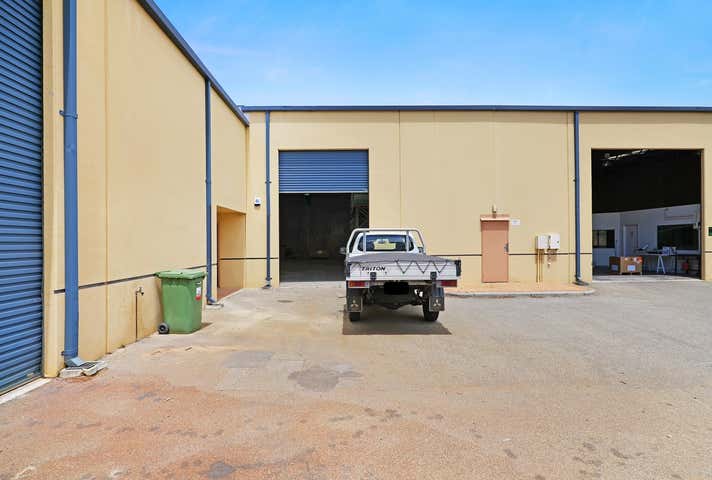 11 Draper Place Kewdale WA 6105 - Image 18