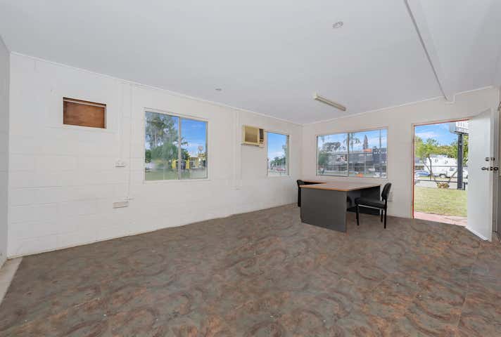 177 Charters Towers Road Hyde Park QLD 4812 - Image 11