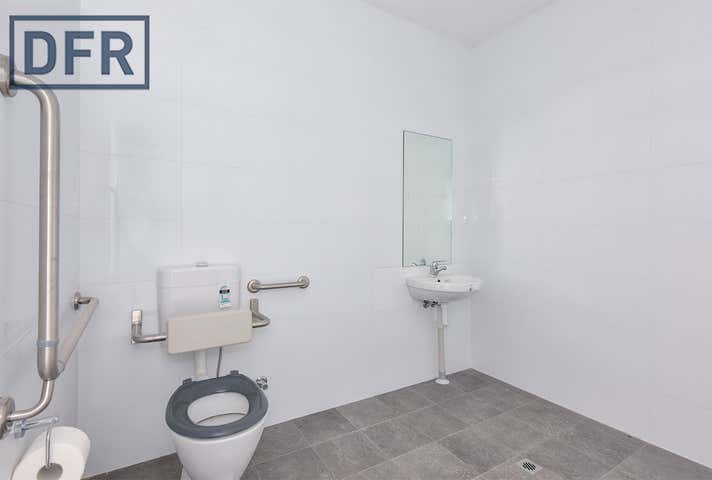 8A Chisham Avenue Kwinana Town Centre WA 6167 - Image 12