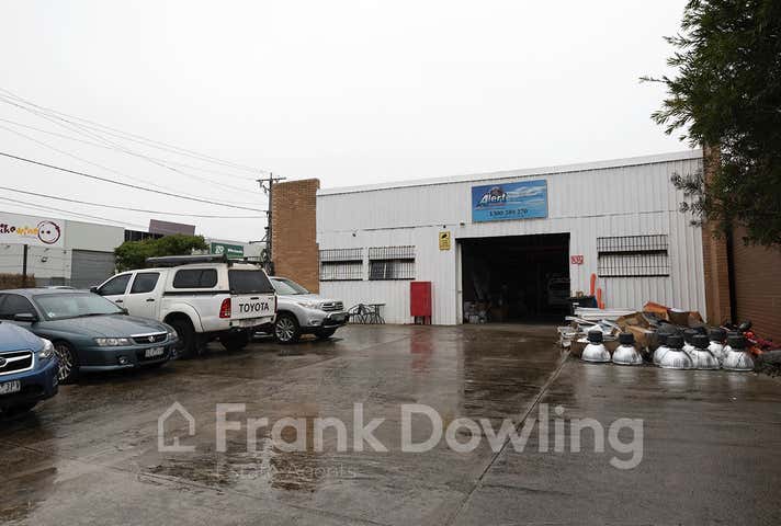 32 WEBB ROAD Airport West VIC 3042 - Image 1