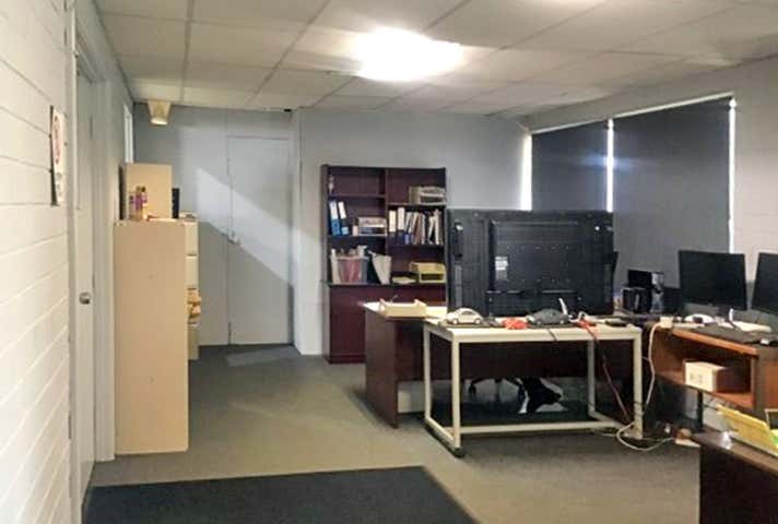 Unit 7, 60 Dellamarta Road Wangara WA 6065 - Image 3