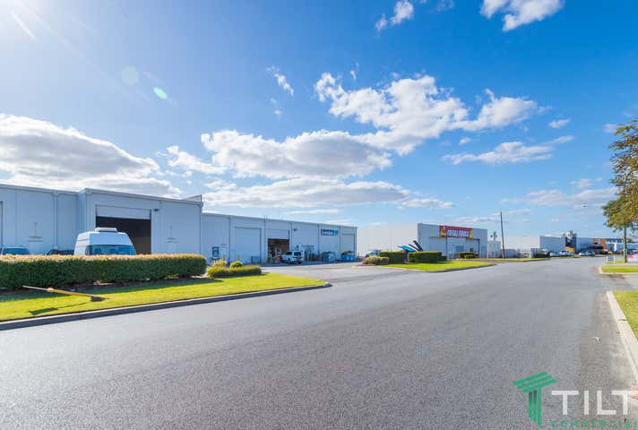 2/180 Bannister Road Canning Vale WA 6155 - Image 14