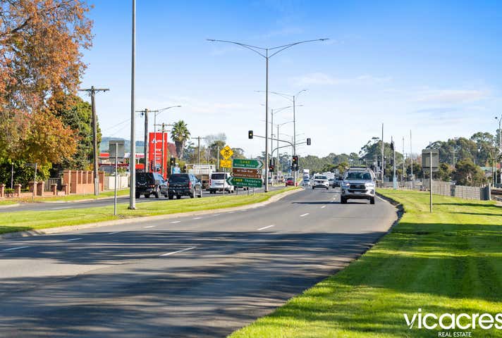 2 Middle Road Trafalgar VIC 3824 - Image 8