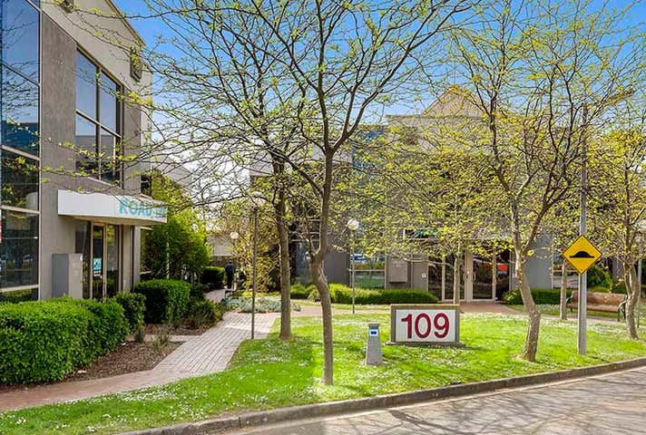 6/109 Whitehorse Road Blackburn VIC 3130 - Image 3