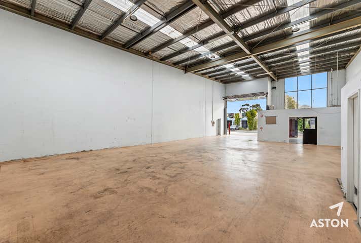 21/104-106 Ferntree Gully Road Oakleigh East VIC 3166 - Image 3