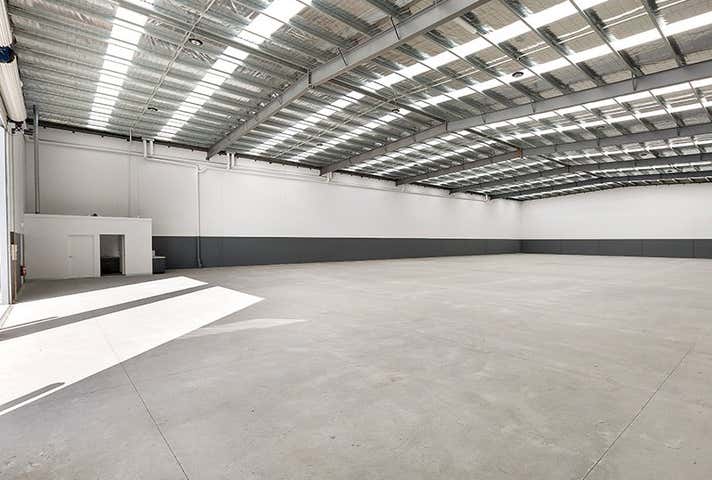 21 Burnett Street Somerton VIC 3062 - Image 5