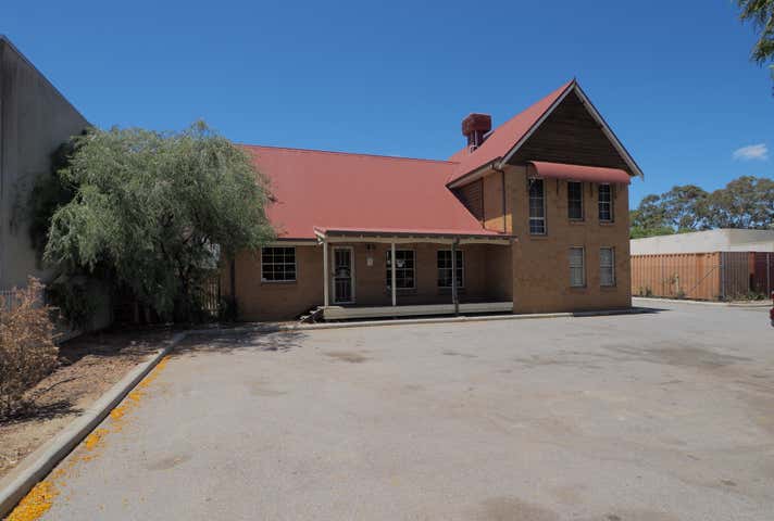 8 Action Place Wangara WA 6065 - Image 3