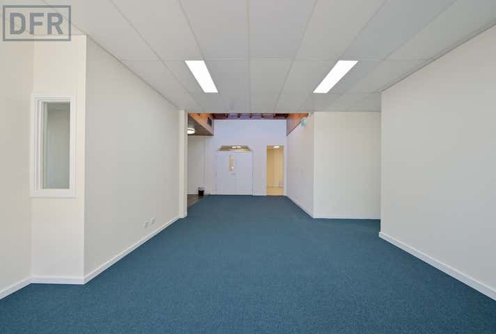 31 Manning Road Cannington WA 6107 - Image 15