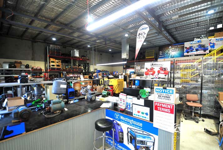 21 Wellsford Drive East Bendigo VIC 3550 - Image 3