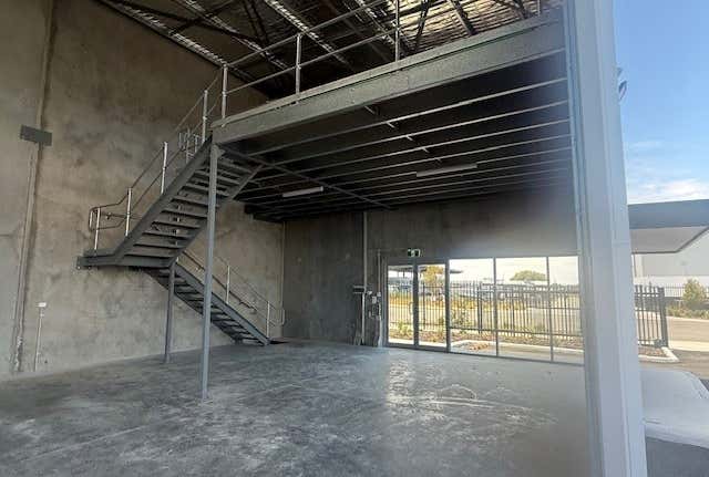 2,17 Sunderland Crescent Butler WA 6036 - Image 5