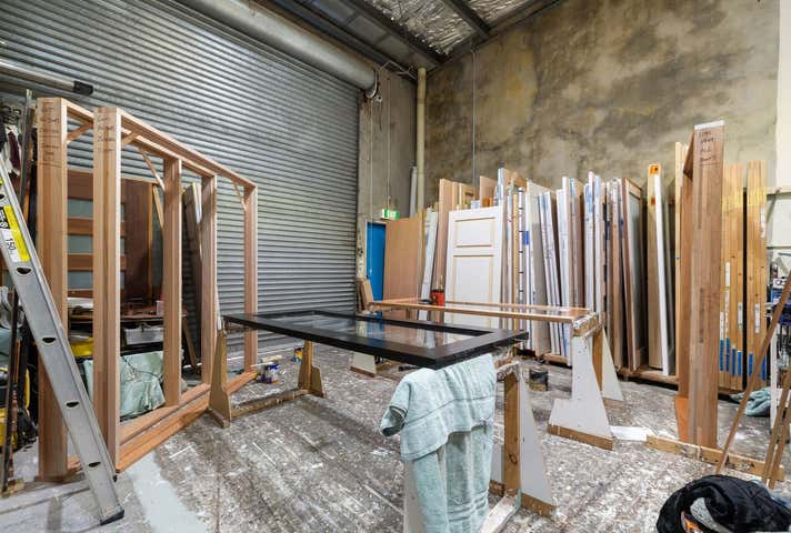 2/1-7 Sussex Court Sunbury VIC 3429 - Image 5