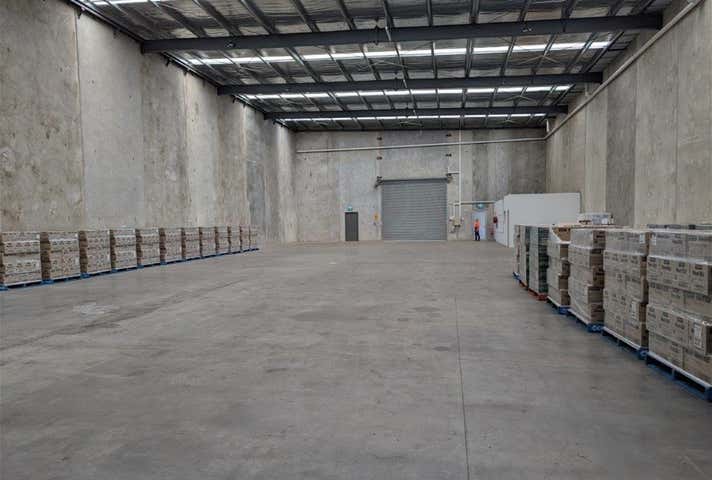 19 Paraweena Drive Truganina VIC 3029 - Image 14