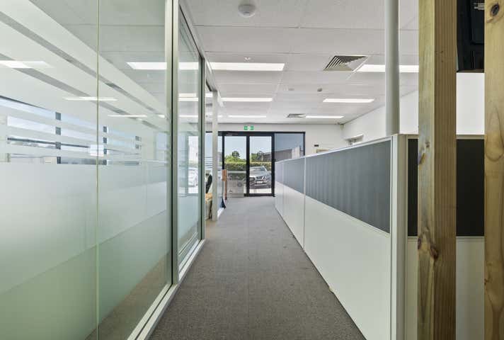 19 Calabro Way Burleigh Heads QLD 4220 - Image 11