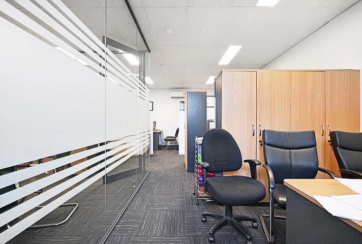 19 Caspian Terrace Canning Vale WA 6155 - Image 24