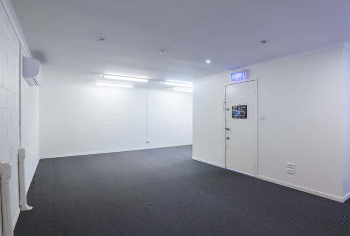 5/26 James St Burleigh Heads QLD 4220 - Image 7