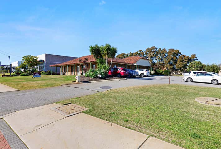 26 Prindiville Drive Wangara WA 6065 - Image 1