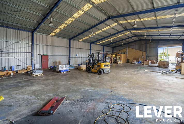 2 McDonald Crescent Bassendean WA 6054 - Image 5