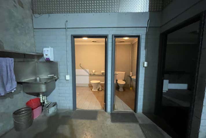 Unit 4, 30 Paramount Drive Wangara WA 6065 - Image 12