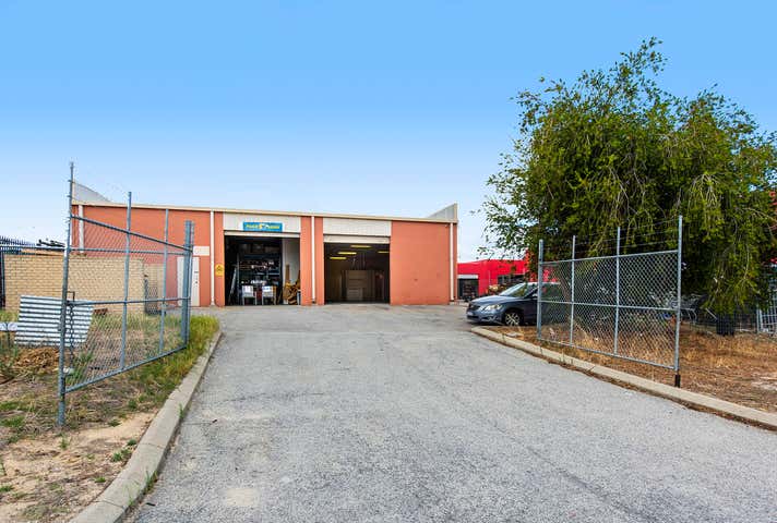 1/5 Farrall Road Midvale WA 6056 - Image 9