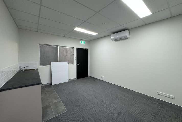 Unit 11, 61 Ashford Avenue Milperra NSW 2214 - Image 3