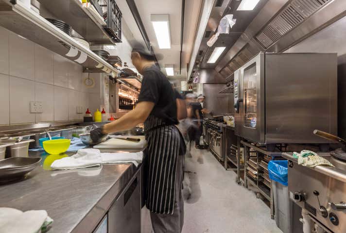 18/19 Eastlake Parade Kingston ACT 2604 - Image 7