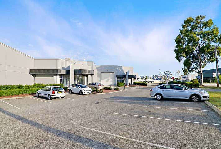 Unit 2, 2 Purdy Place Canning Vale WA 6155 - Image 3
