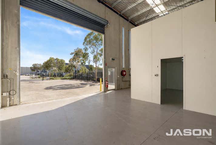 58 & 60 Ricky Way Epping VIC 3076 - Image 4