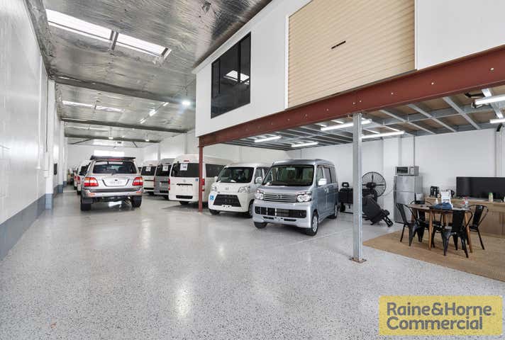 2/12 Lathe Street Virginia QLD 4014 - Image 2