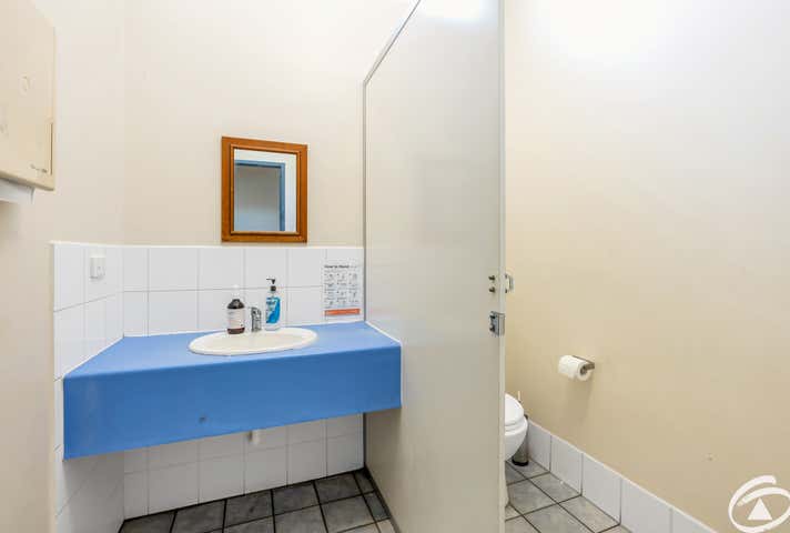 100 Oleander Street Holloways Beach QLD 4878 - Image 31