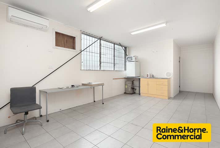 3/24 Spine Street Sumner QLD 4074 - Image 4