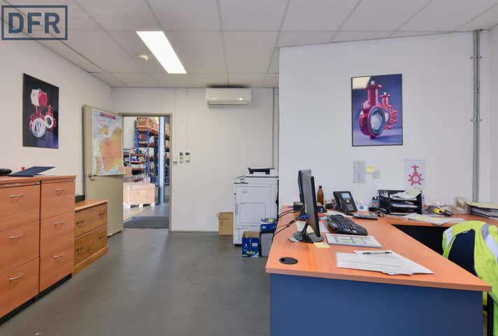 4/19 Tamara Drive Cockburn Central WA 6164 - Image 9