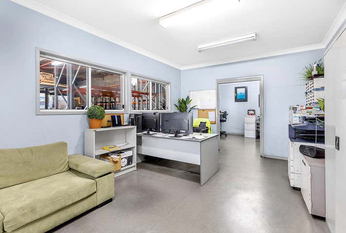 6 Portside Crescent Maryville NSW 2293 - Image 9