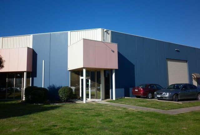 Unit 1, 1 Len Thomas Place Narre Warren VIC 3805 - Image 1