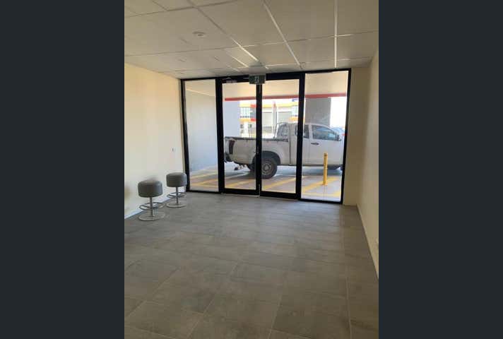 Unit  1, 6 Geehi Way Ravenhall VIC 3023 - Image 3