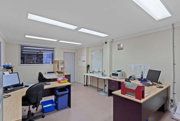 Unit 23, 489-491 South Street Harristown QLD 4350 - Image 11