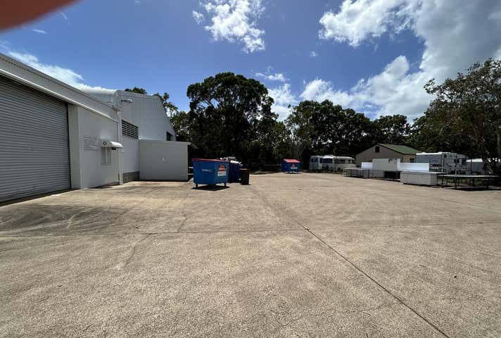 3 Booral Road Urangan QLD 4655 - Image 17