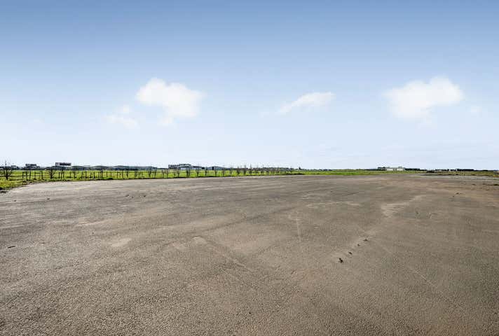 Hardstand Site, 99 Bulla Rd Essendon Fields VIC 3041 - Image 4