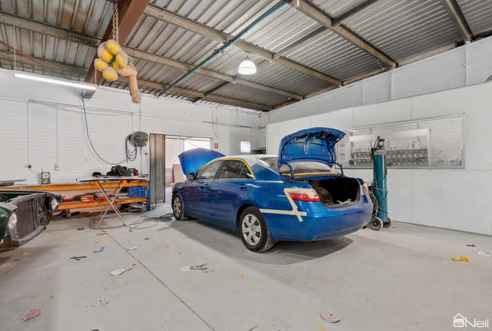 10 Tinga Place Kelmscott WA 6111 - Image 29