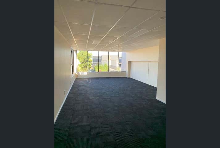 Unit 2, 6 Geehi Way Ravenhall VIC 3023 - Image 5